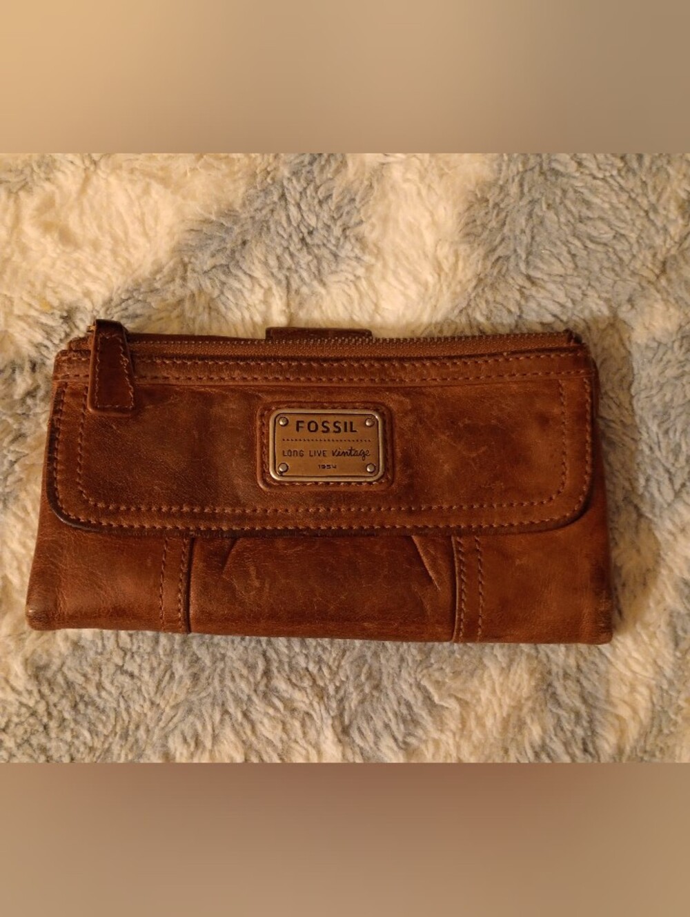 VTG Tan Brown Distressed Leather Trifold Wallet Women's